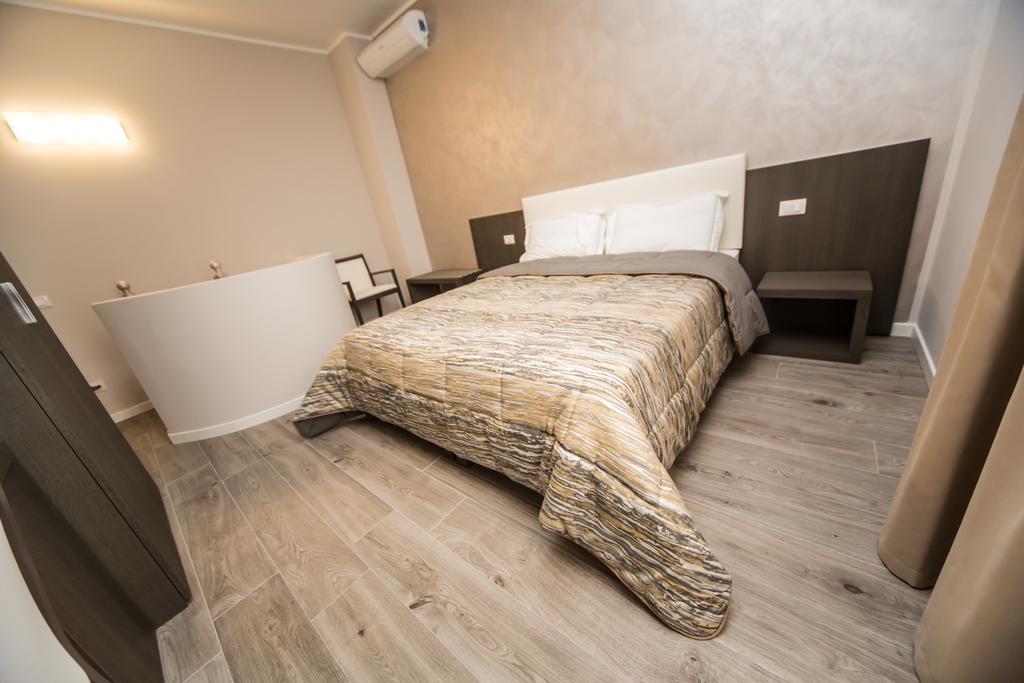 B&B Corte Sul Naviglio Cin I T 0 1 5 0 7 0 C 1 3 X U I L Q C V Cernusco Sul Naviglio Δωμάτιο φωτογραφία